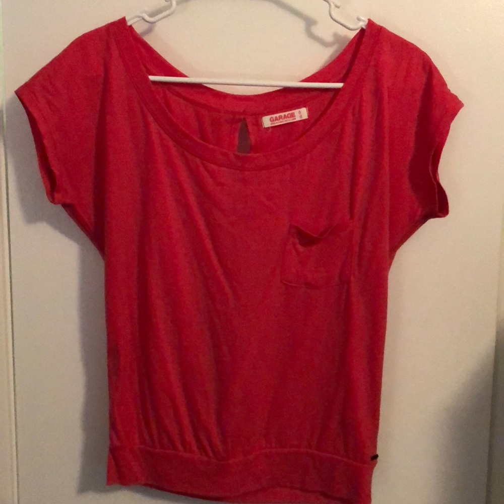 Garage pocket Tee